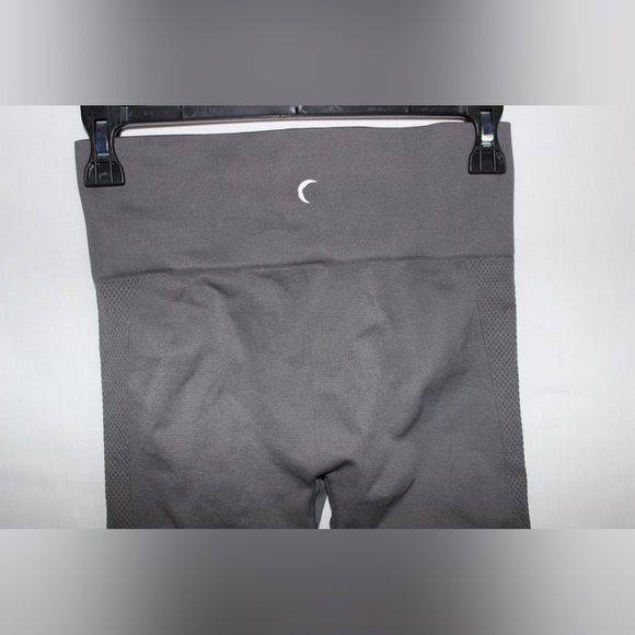 Women’s Zyia Active Seamless Leggings Size Medium - Picture 6 of 13